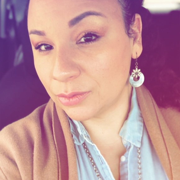 Shell and Star earrings - Picture 3 of 3